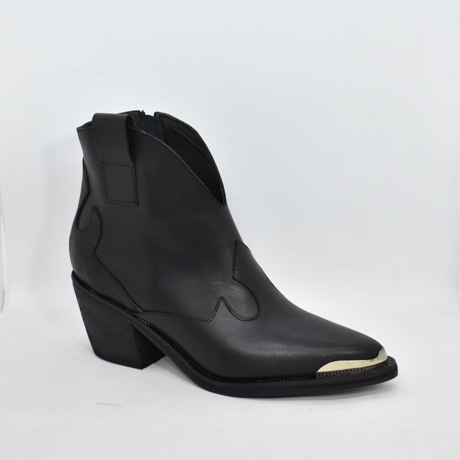 59cae3bc-c67c-47d6-aaae-fa2caed3818a