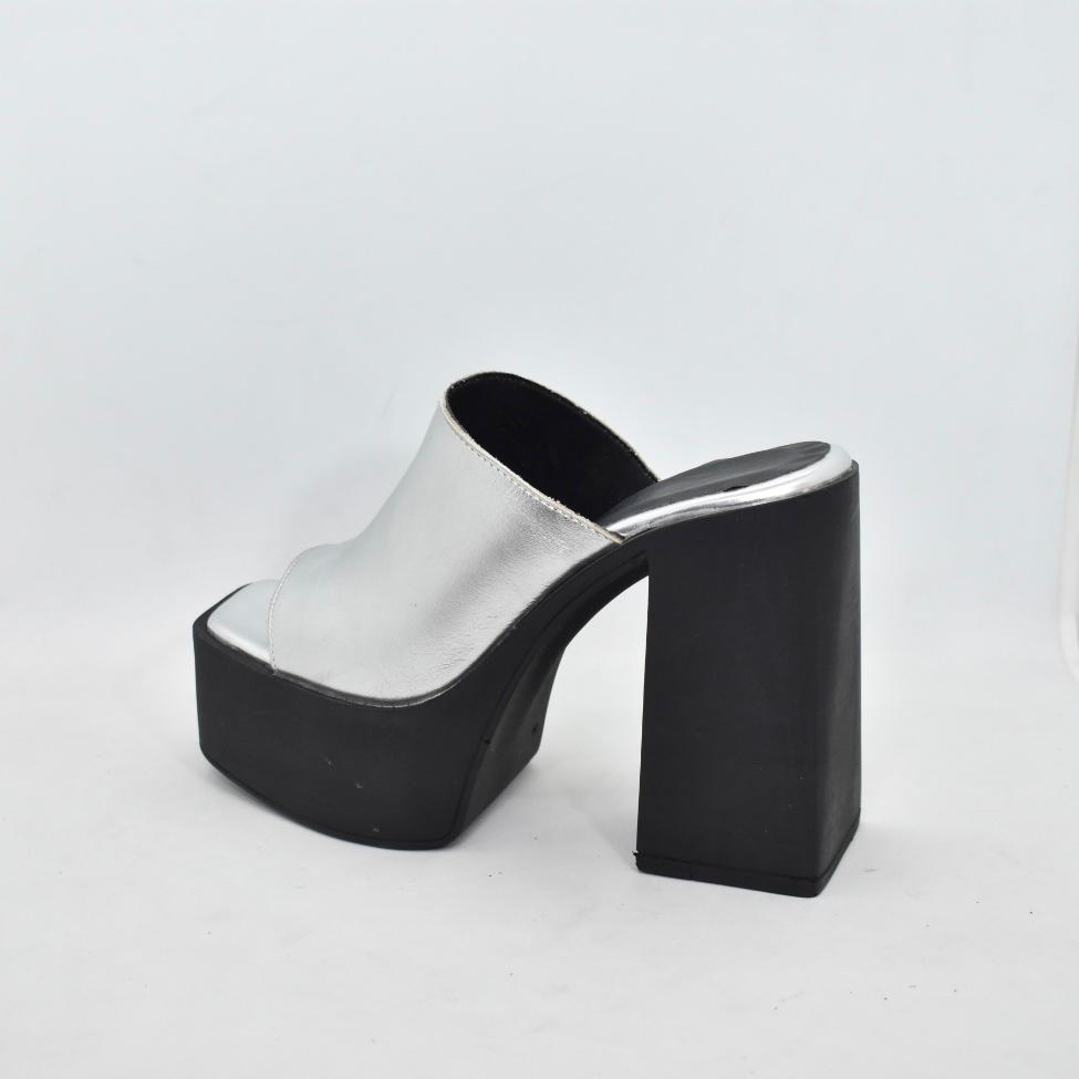 2acca2d8-fbdd-428b-90ed-f244ad87ad6d