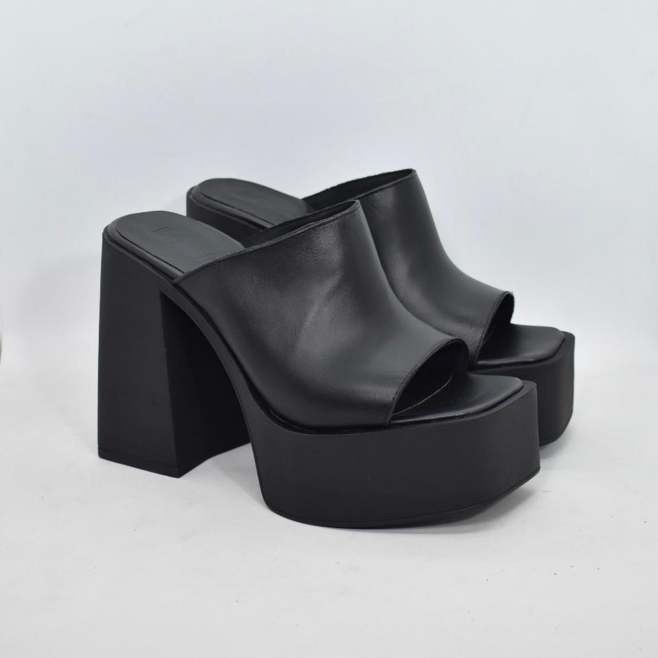 64bbe54e-f457-4b50-9b76-742bd26f90db