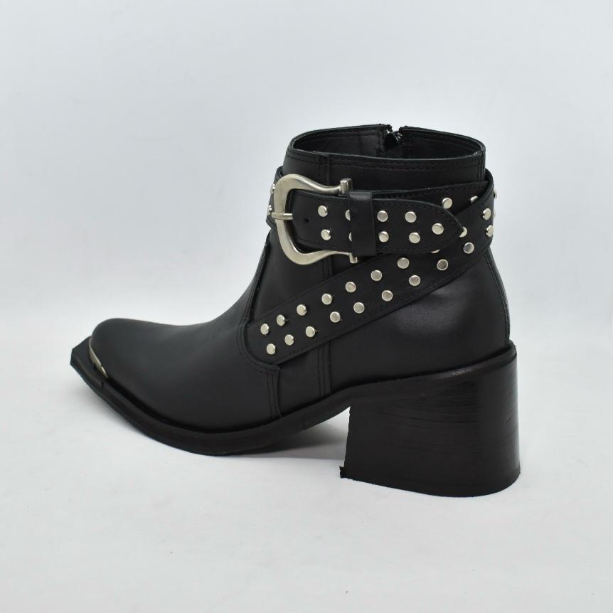 4d0569c8-0f2a-465a-b093-fae5f8e9cb35