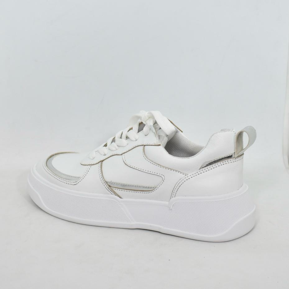 d9520715-c956-41be-8931-a33891c5edd5