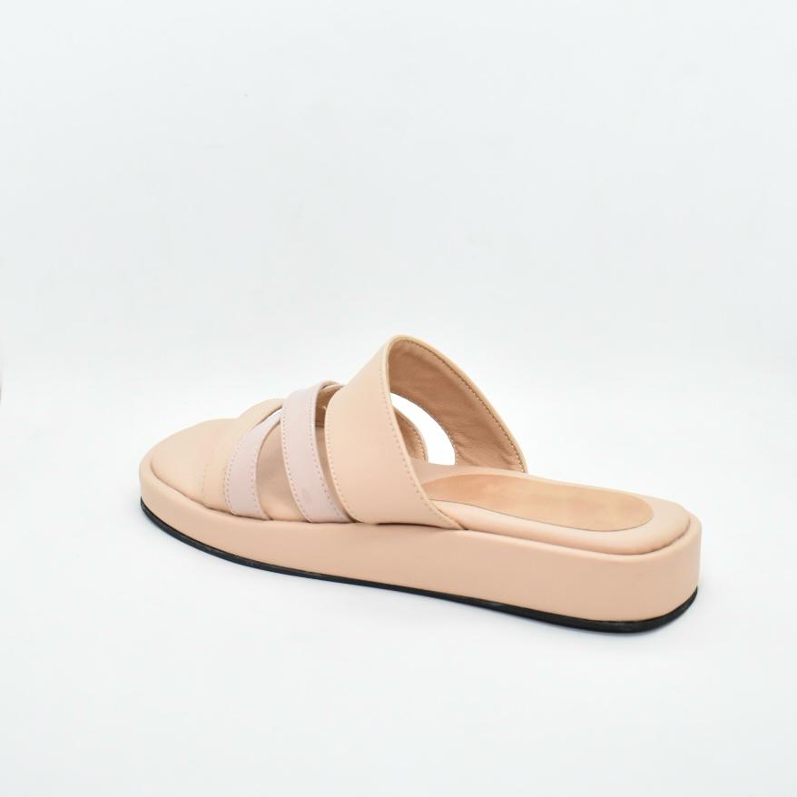 0ad965be-6df1-44a2-8e75-9bc470705e23