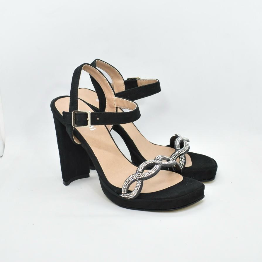 WhatsApp Image 2024-10-05 at 16.08.12 (1)