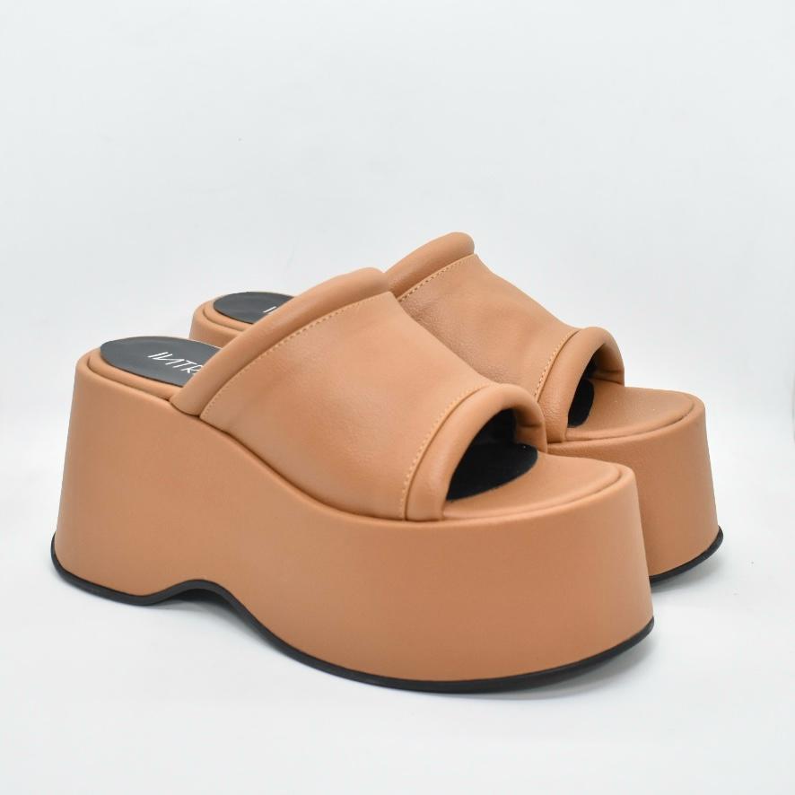 a2dcc0d5-1b5d-451e-ae14-6de27bcad63d