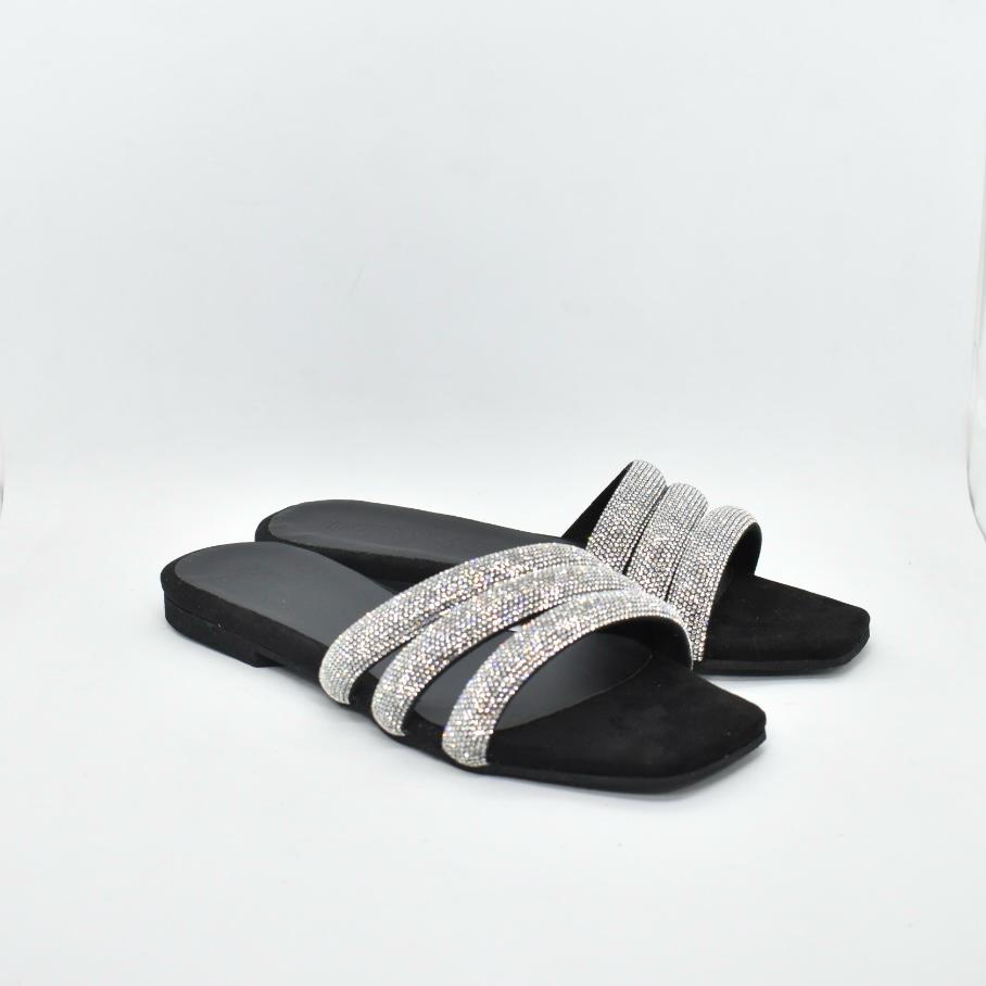 12c35cab-7c79-4327-8438-40f2b796c326