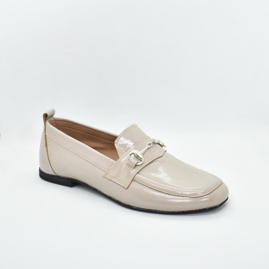 30590476-f382-41fb-98f7-452acffac382