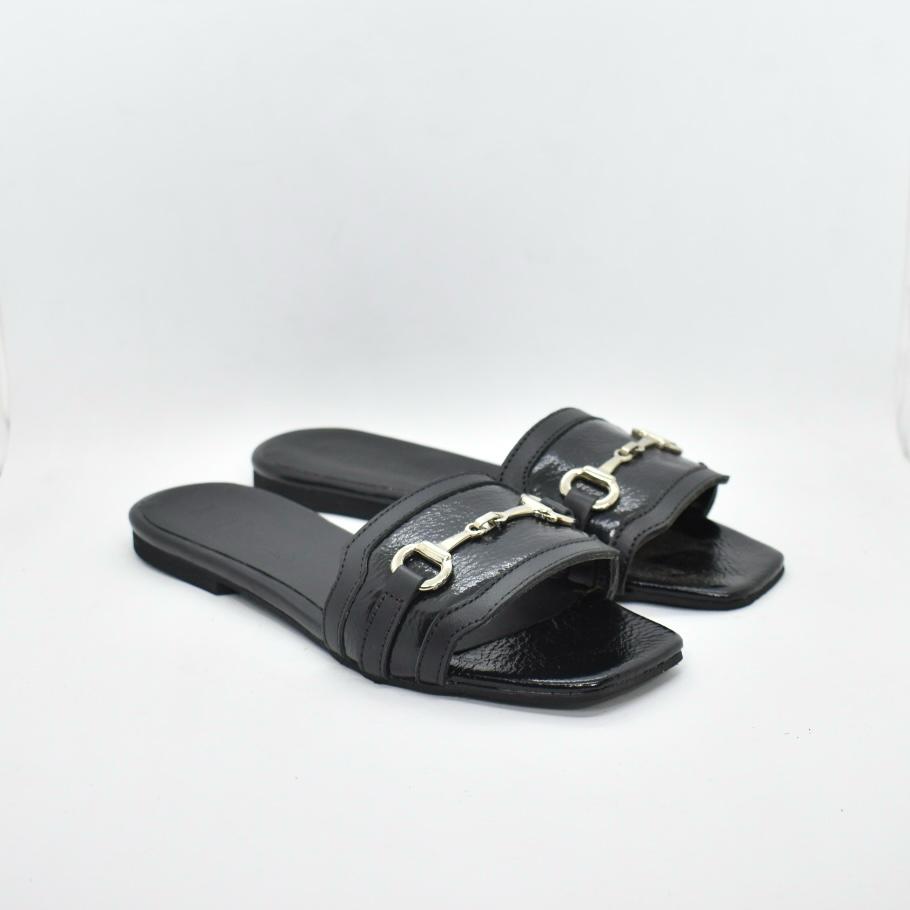 ee47bc3e-3269-4afc-9195-79553a9f32ff