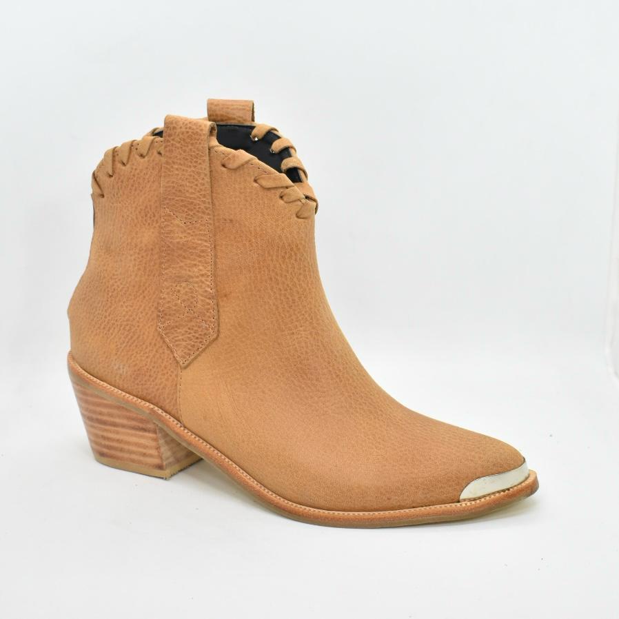 WhatsApp Image 2024-10-24 at 10.44.04 (1)