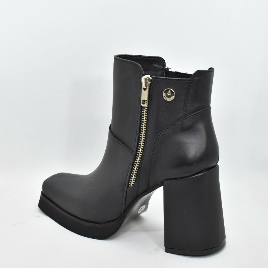 420ab7d6-fe6d-44f9-add5-cd7ef6b45365