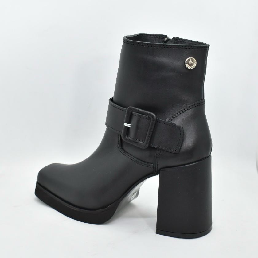 42266565-c412-4df9-b295-5a5c2f7a4206