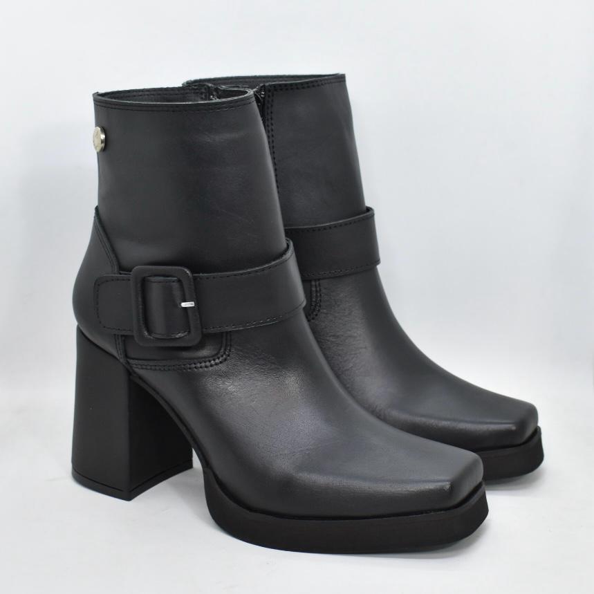 b52f0f6e-33d0-43f6-a592-f085a939aa44