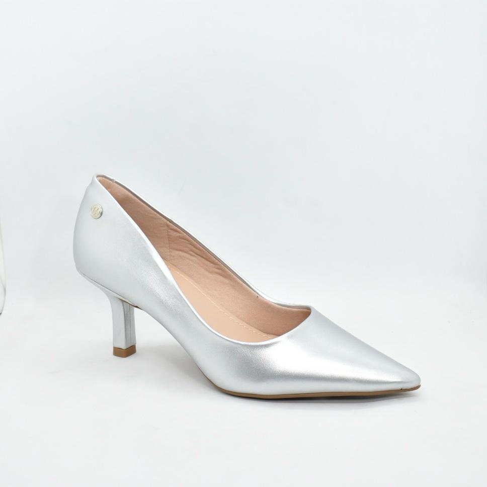 a4c3f7db-fc12-48d1-a461-2889d85a5983