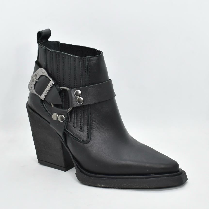 bfdc0f11-77a4-4dab-b84d-4d03fcdfbef9