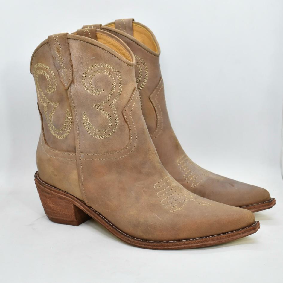 WhatsApp Image 2025-08-06 at 15.27.44 (2)