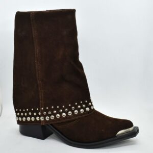 BOTA CAÑA VOLCADA CON TACHAS - Imagen 2