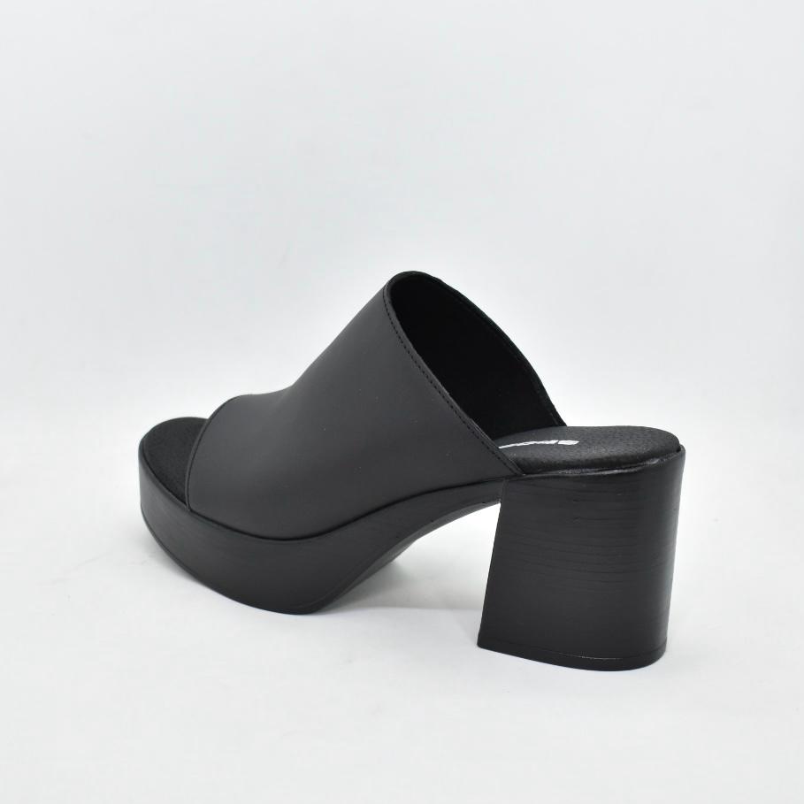 WhatsApp Image 2025-09-20 at 23.50.07 (1)