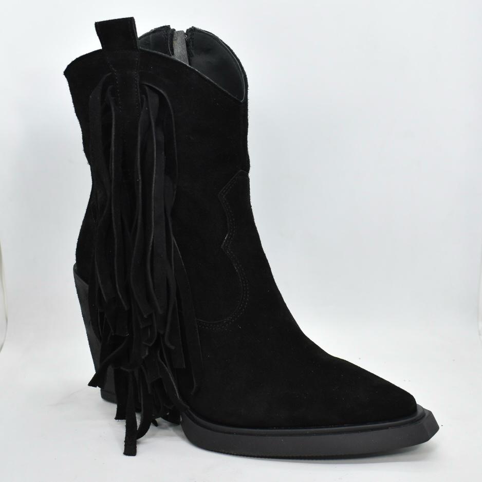 WhatsApp Image 2025-09-30 at 18.22.13