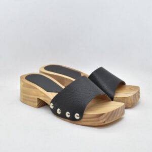 ZUECO DE MADERA - Imagen 9