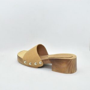 ZUECO DE MADERA - Imagen 2