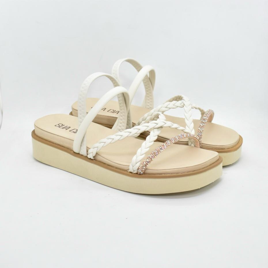 d5e608dc-6831-4f83-82b5-6c227f35258a