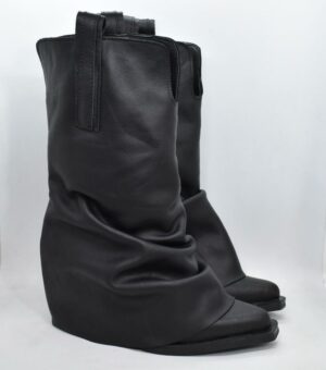 BOTA ARRUGADA